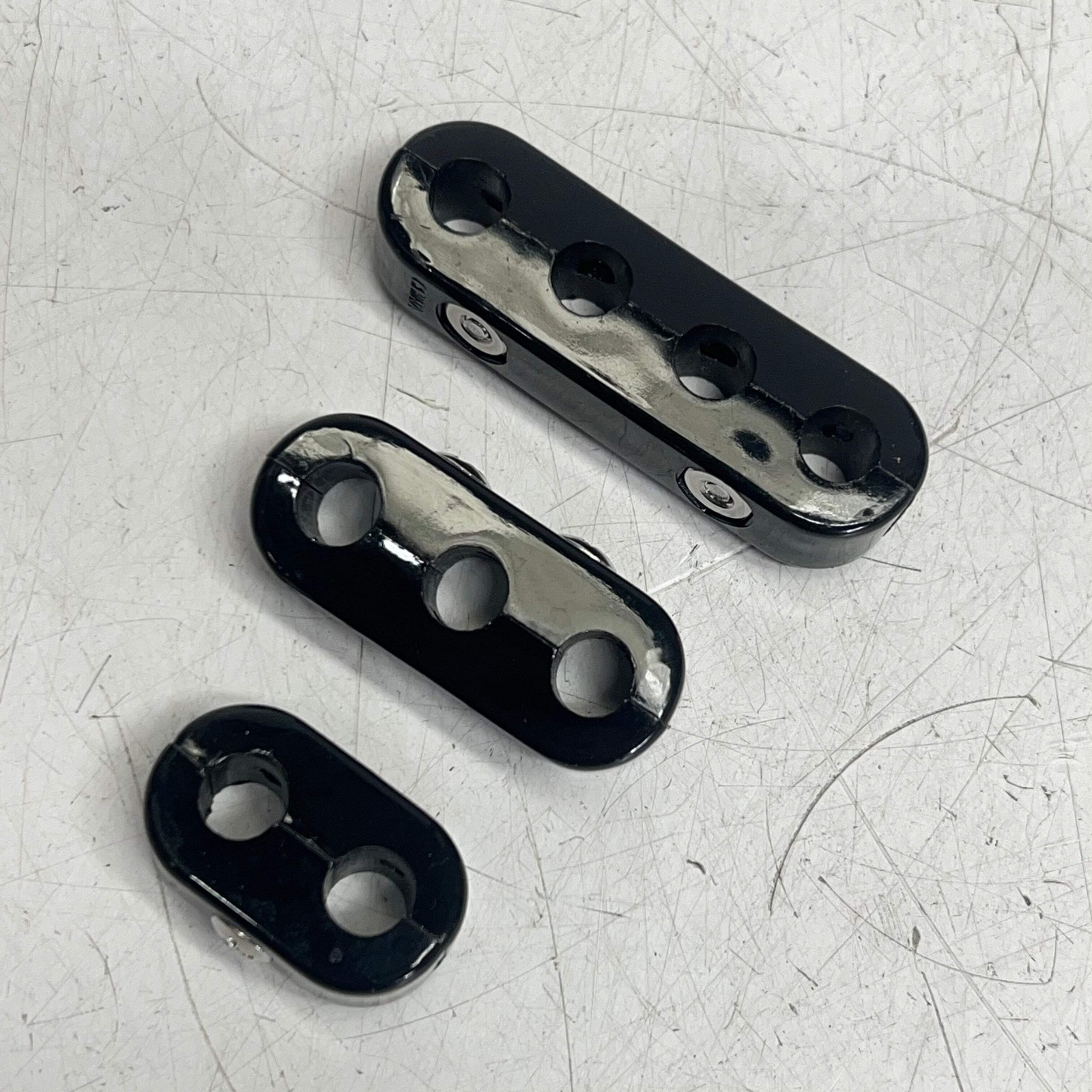 TAYLOR CABLE (6 PIECE) Taylor Clamp Style Wire Separator Set 7-8.2MM Black 42700