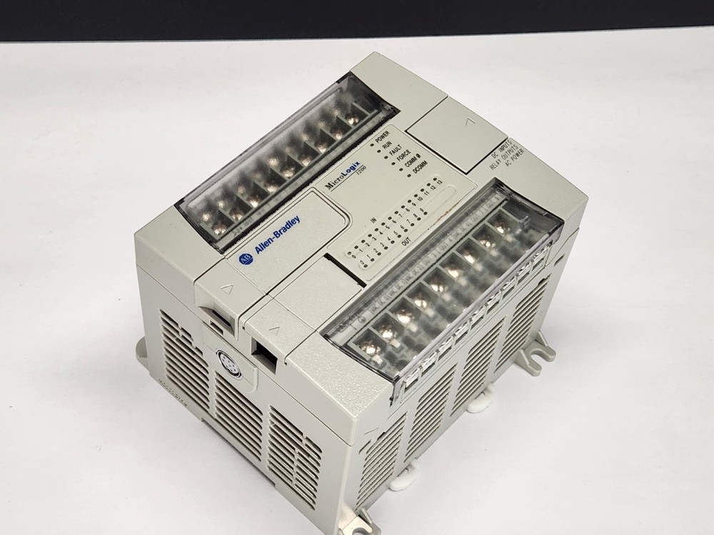 AB 1762-L244BWAR Micrologix1200 Controller