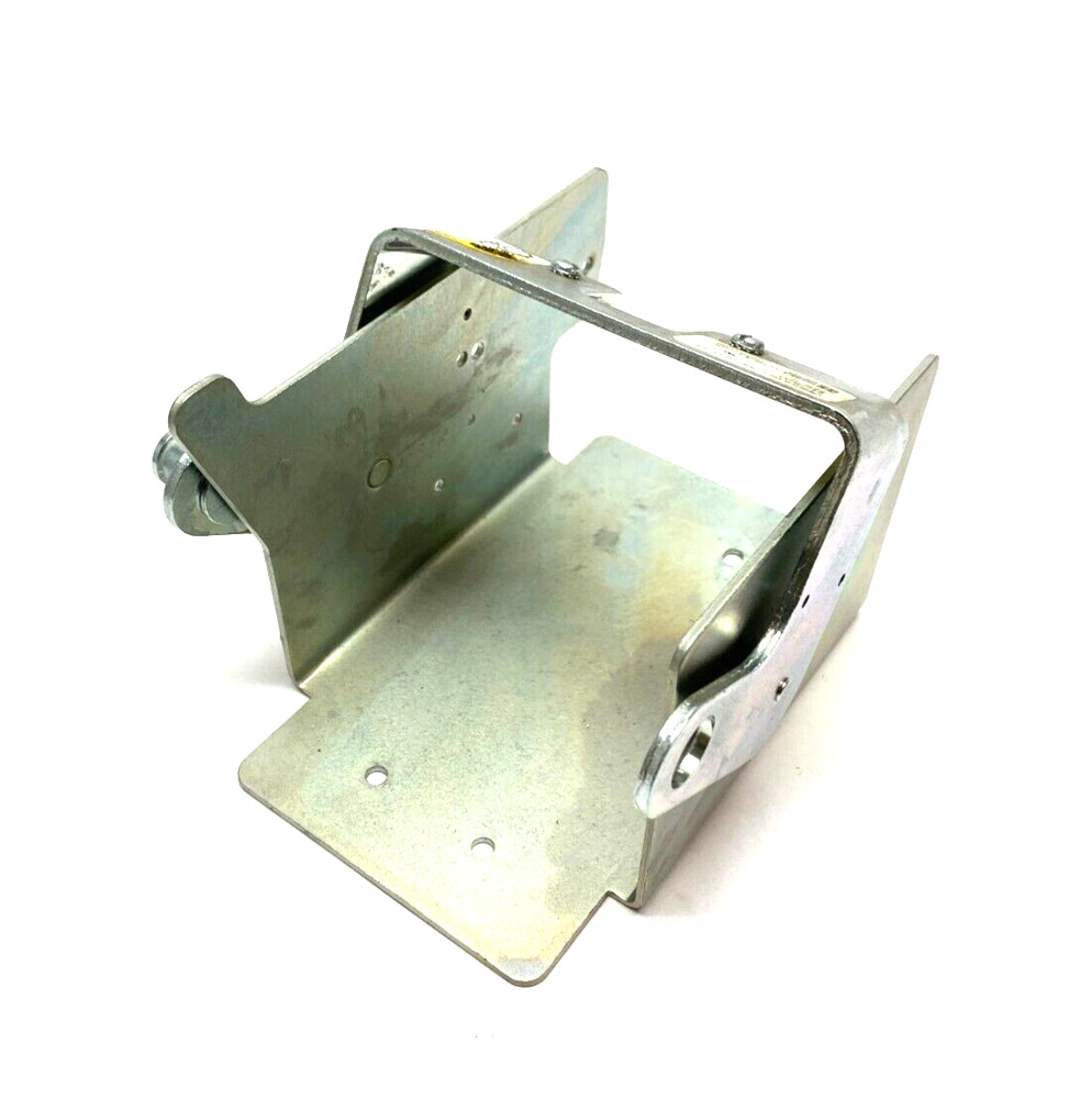 Square D 9422RQ1 Ser. C Operating Mechanism NO HANDLE