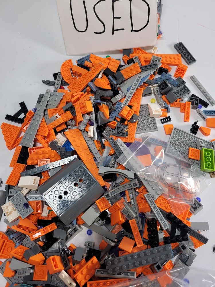 LEGO Marvel: Infinity War Sets Random Block 76102, 76107