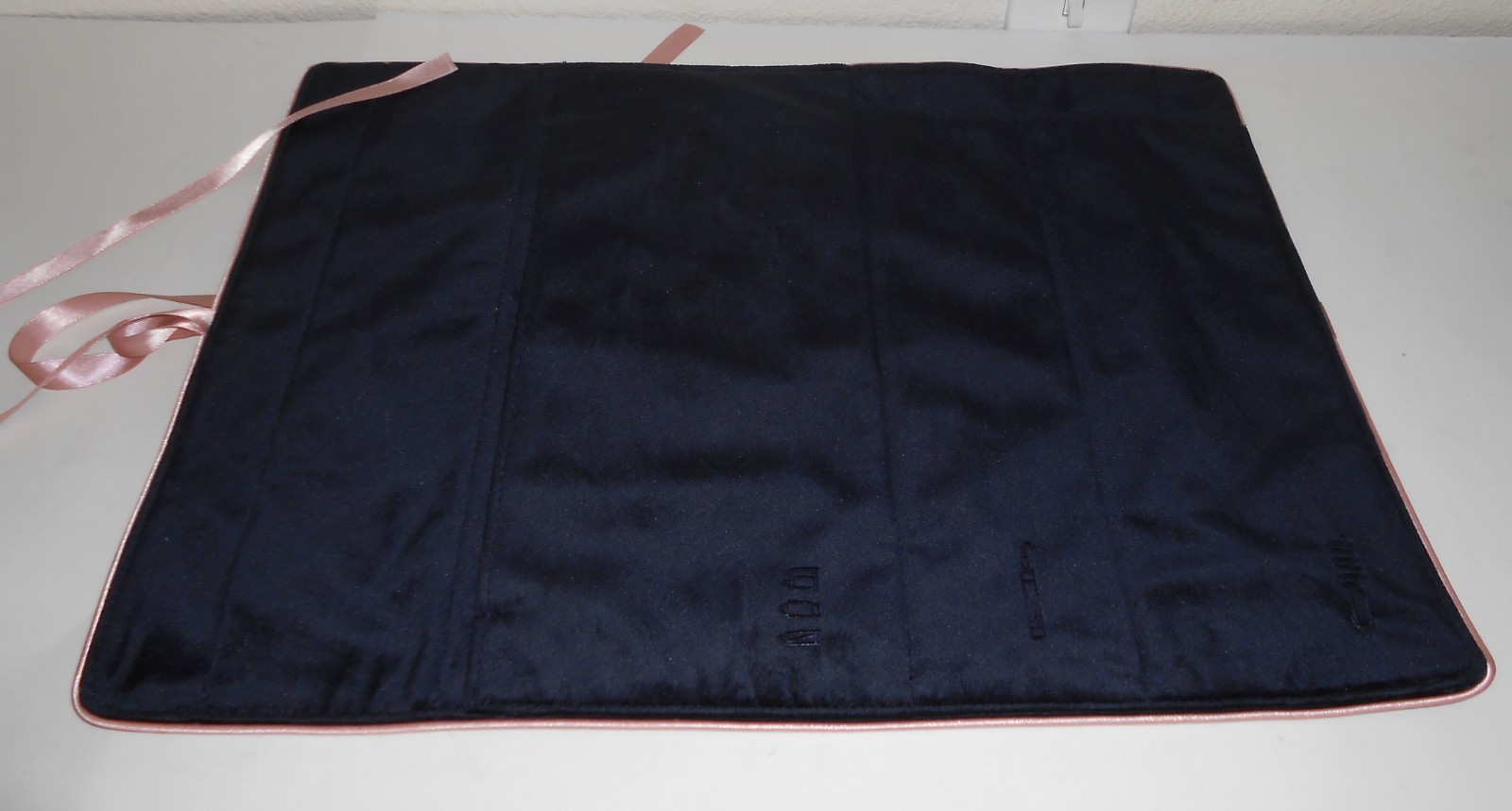 Dyson EMPTY Velvet Travel Pouch Bag Case Wrap Tie
