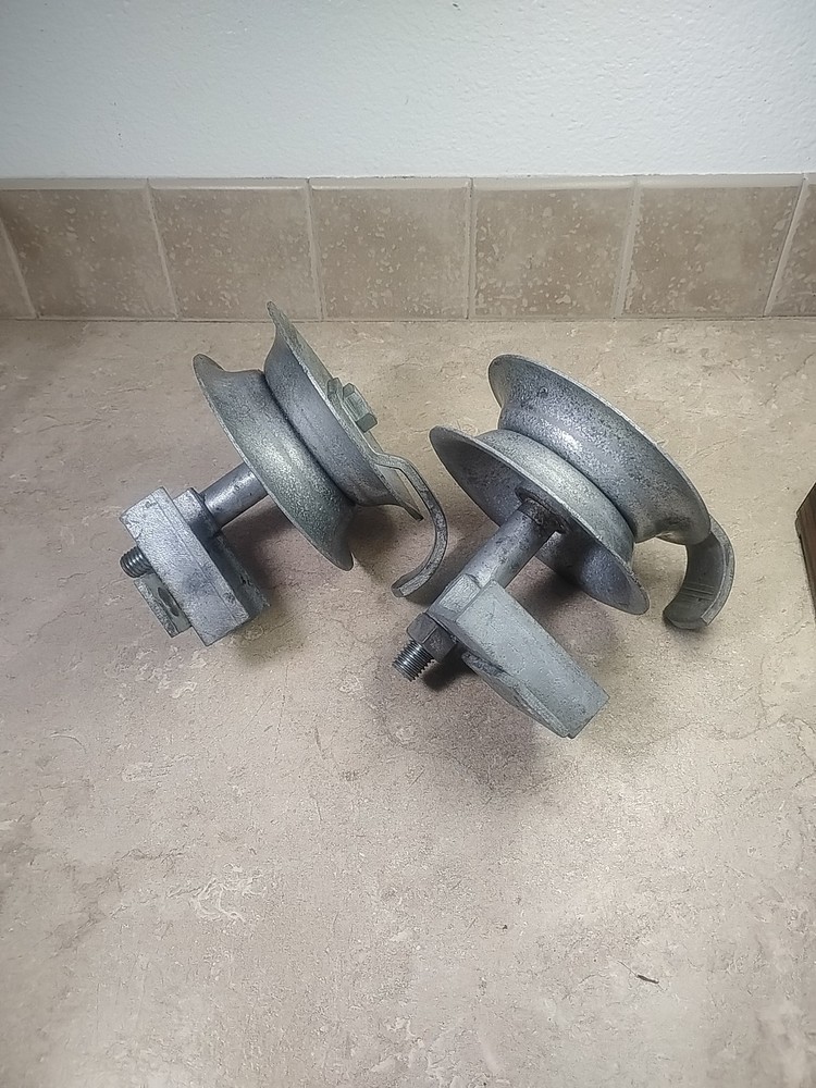 Sliding Gate Rollers, 5 5/8" Pipe Track Wheels for Chain Link Double U-2 Pack
