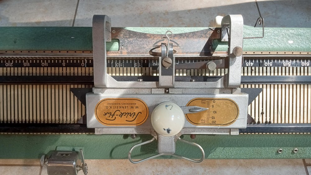 Strick-Fix Model 54 Knitting Machine Made In Germany