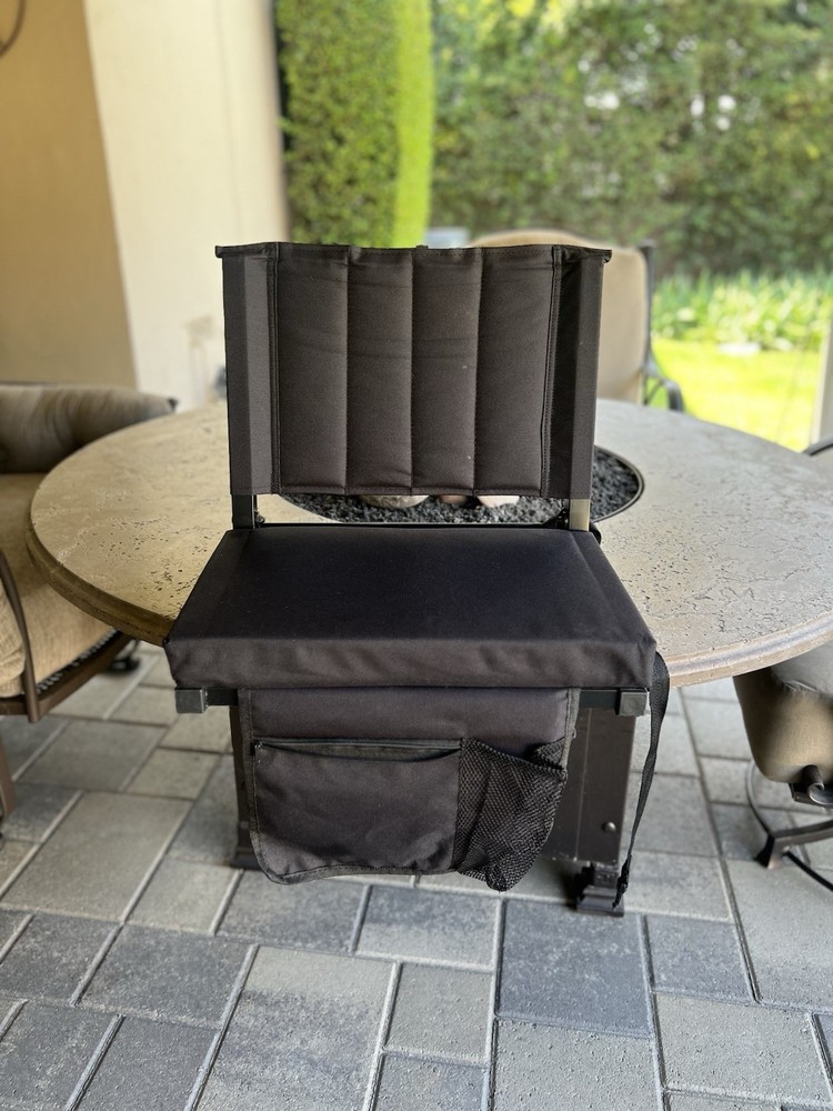 Stadium Seat Cushion Back Support. Great Condition