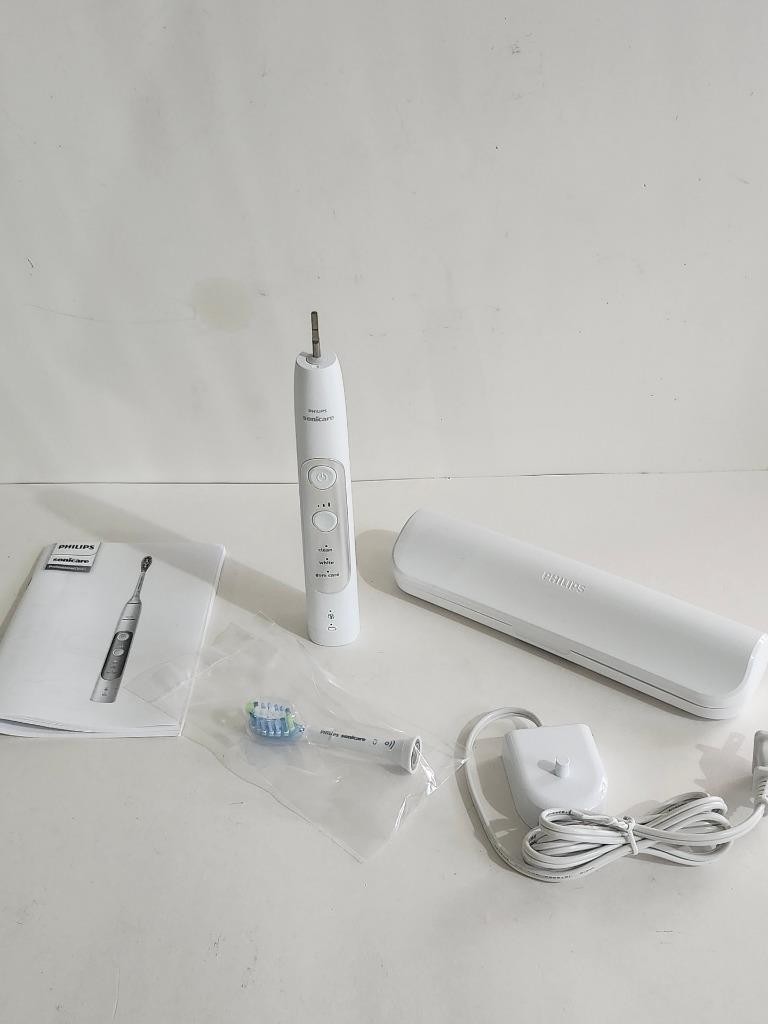 Philips Sonicare ProtectiveClean 6100 HX6877/21 ToothBrush White,Please Read