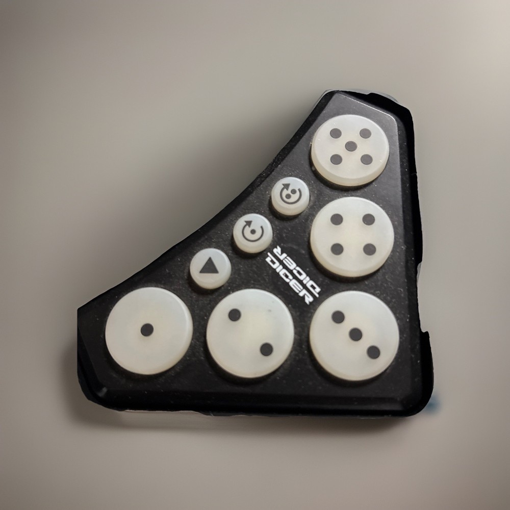 Novation Dicer Cue Point & Looping Control USB Powered DJ Controller w/Box