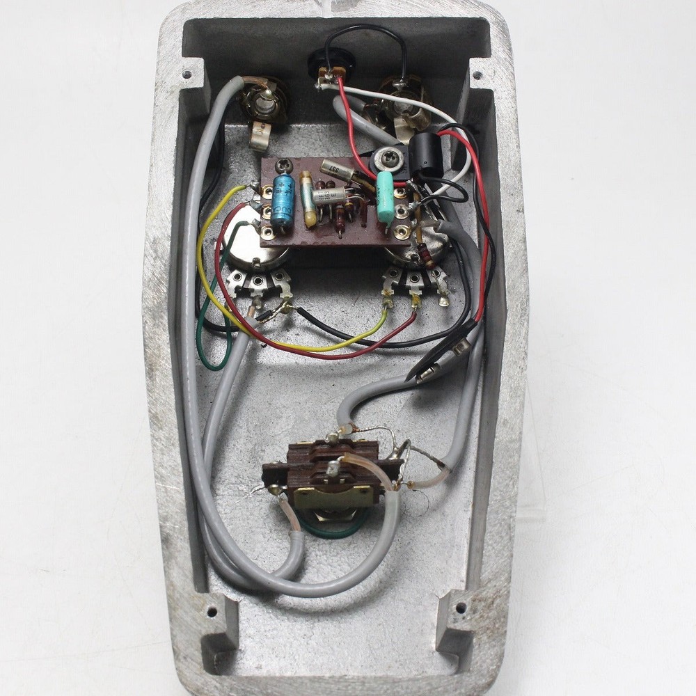 VOX TONE BENDER V828