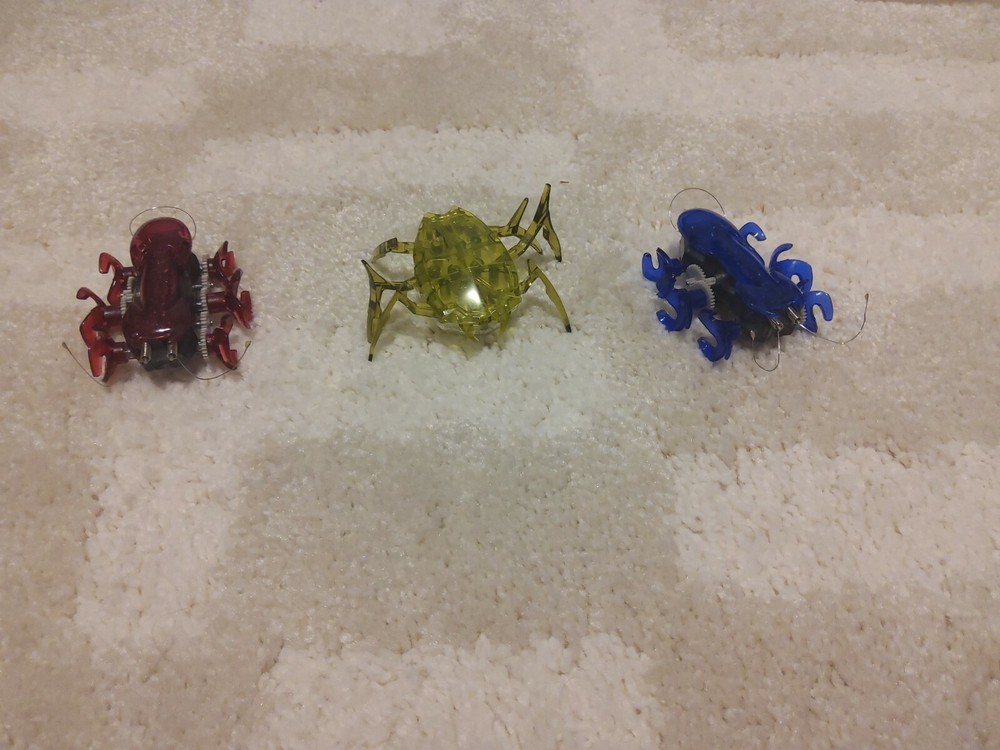 Lot of 3 Hexbug Nano Bug Space Bugs Rovers