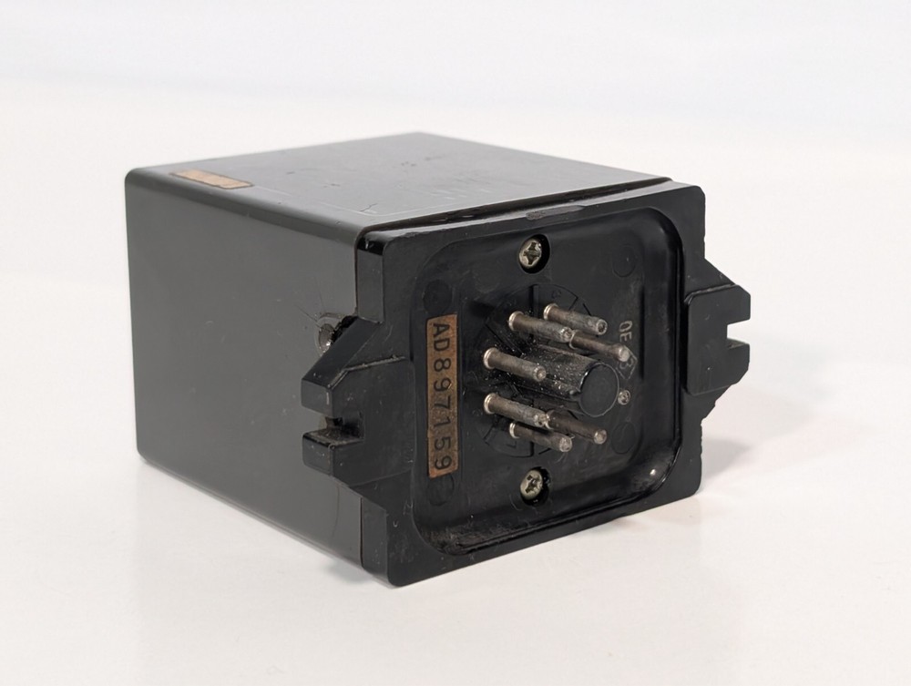 Omron Type STP-100VAC Subminy Timer 0-10 Minutes