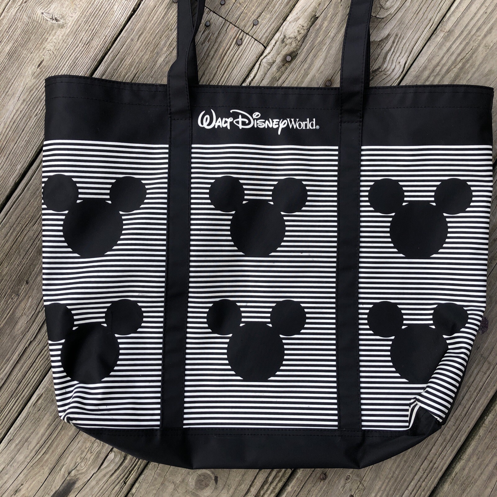 Disney World Resort Mickey Mouse Zippered Vacation Tote Shoulder Bag