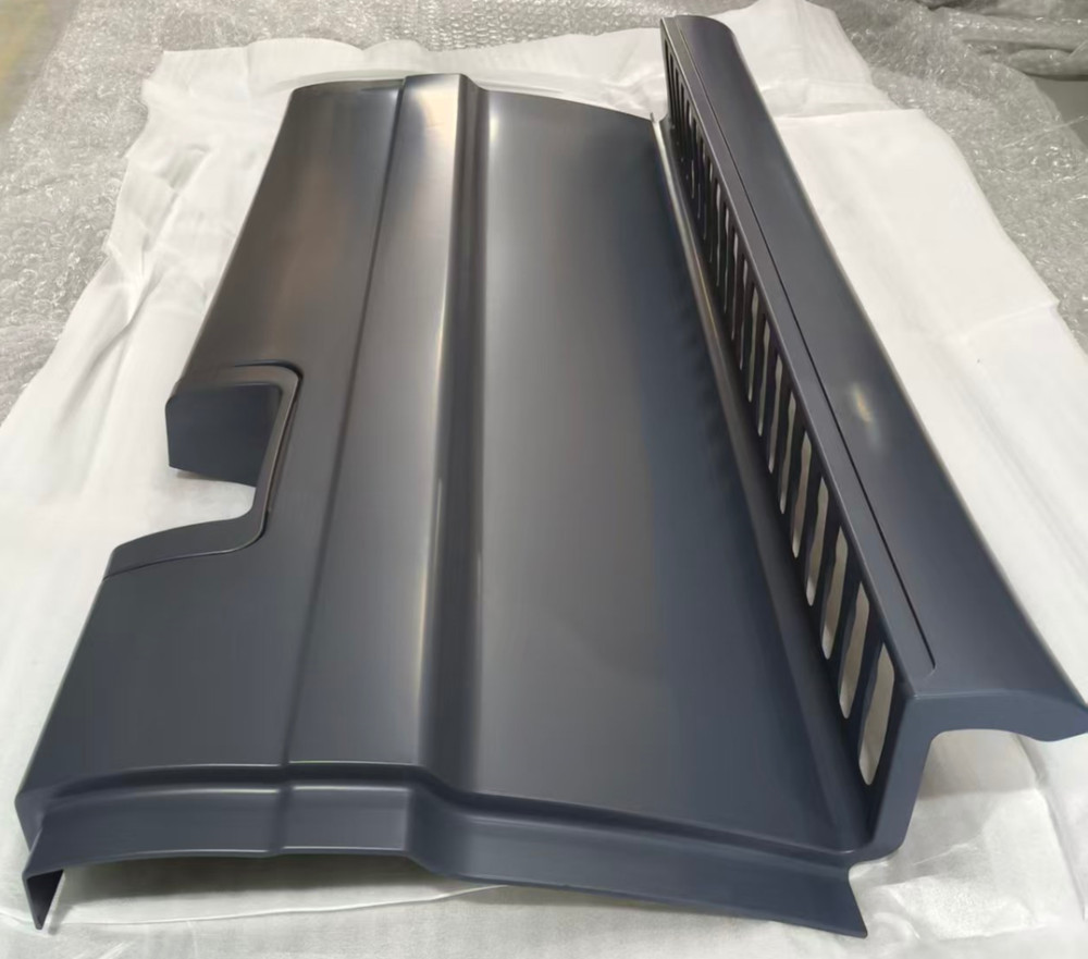 Middle Step Fairing Left Side For Freightliner Cascadia 2008-2017