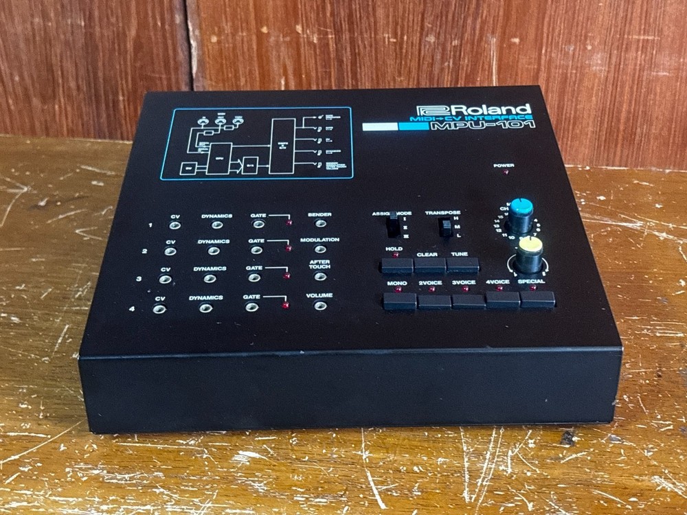 Roland MPU-101 Midi to CV interface