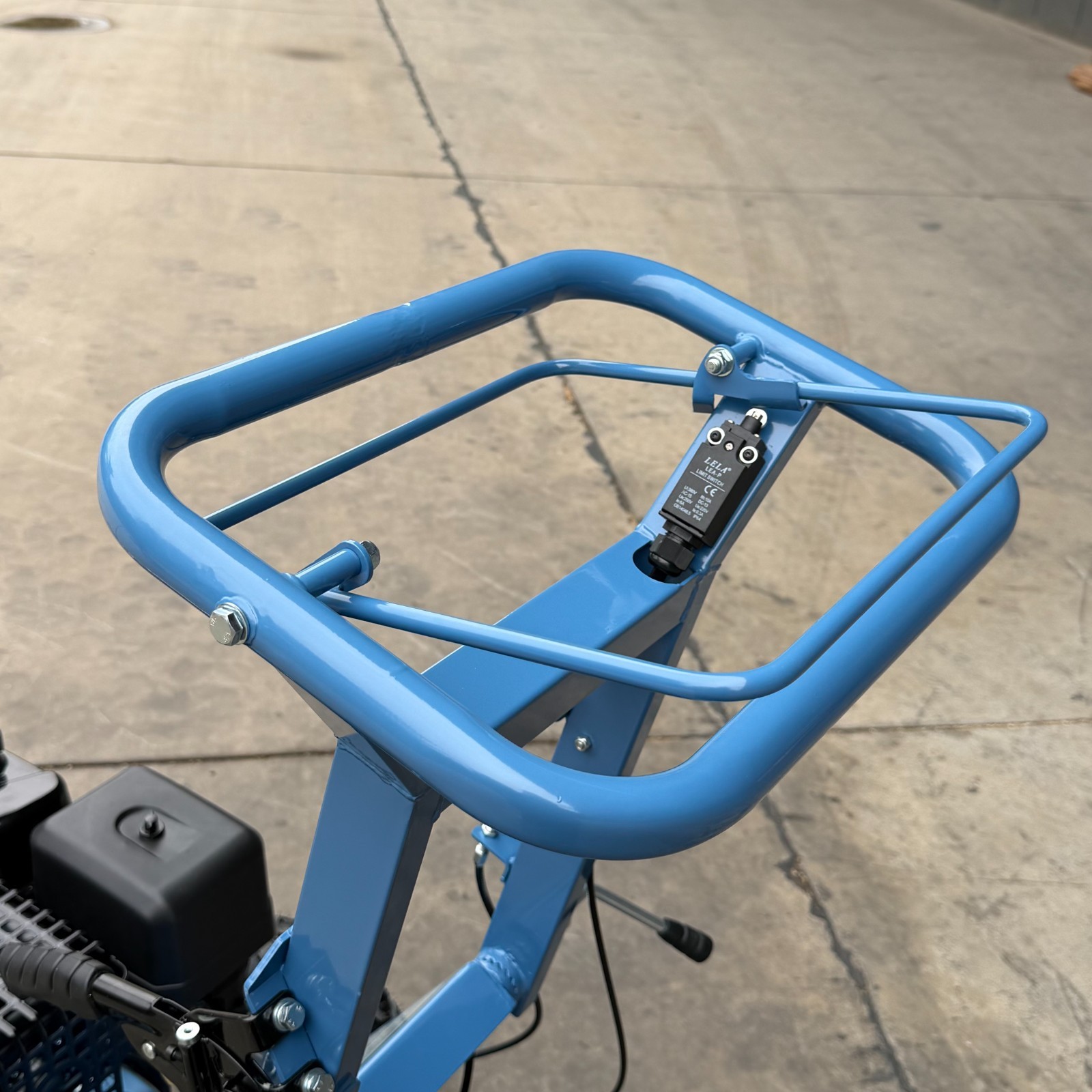 15HP Stump Grinder, 420cc 15'' Cutting Height/10'' Cutting Depth, Electric Start