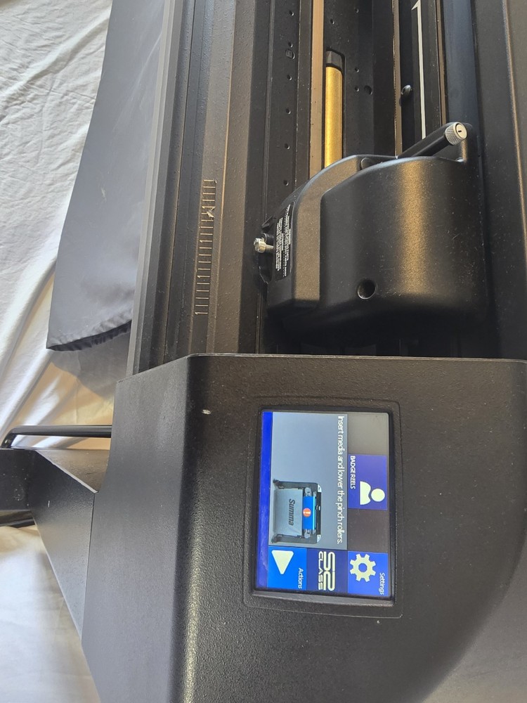 Summa S2 T140 Large Format Plotter Cutter Machine