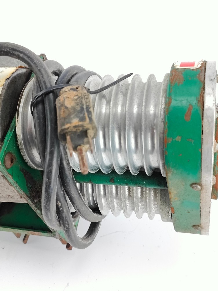 Greenlee 805 Fiber Optic Cable Puller - USED