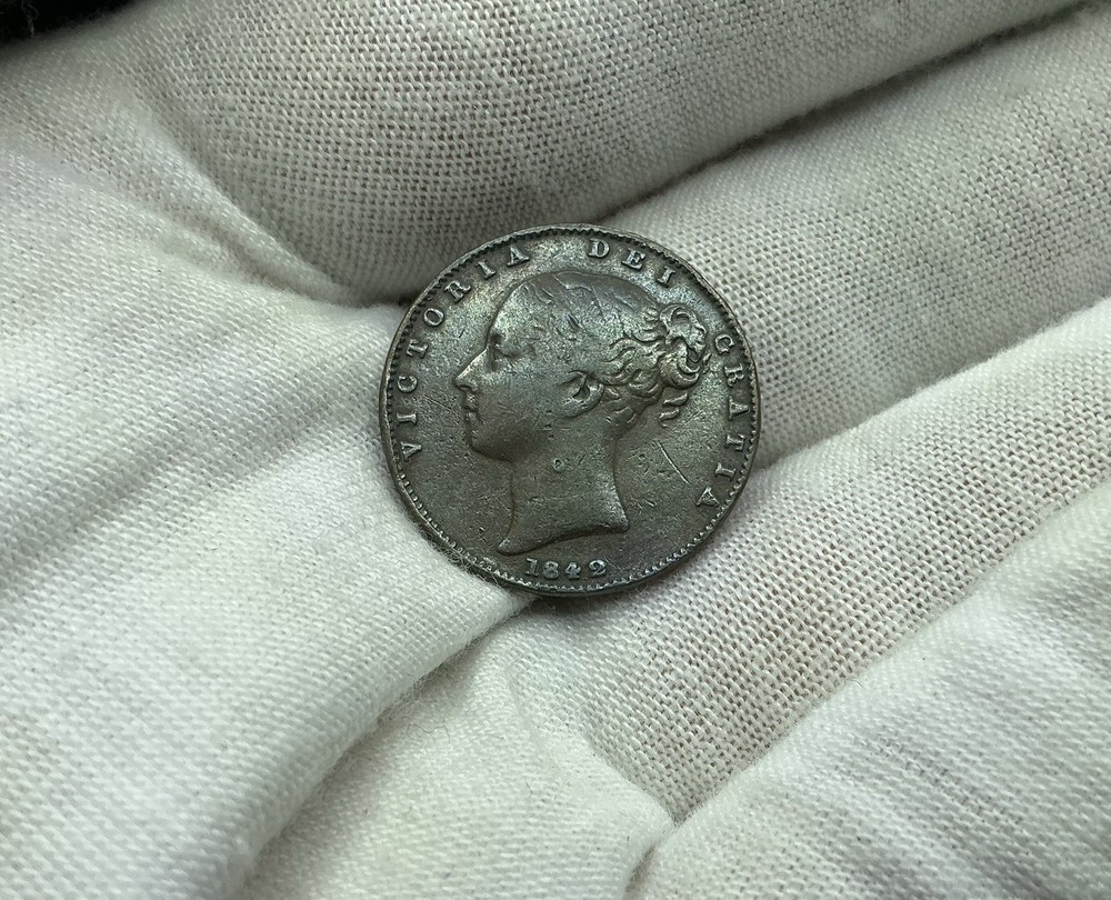 Great Britain 1842 Farthing, KM725, C311
