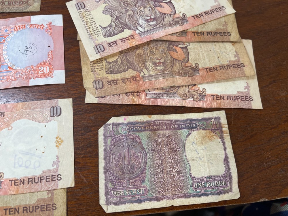 Assorted India Banknotes lot