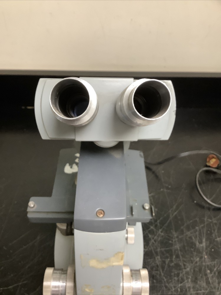 American Optical Spencer Microscope | Model 1037
