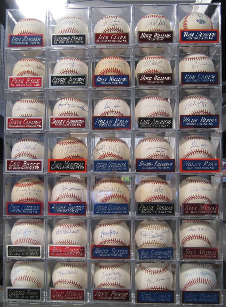 REGGIE JACKSON YANKEES NAMEPLATE AUTOGRAPHED SIGNED Baseball Display CUBE CASE