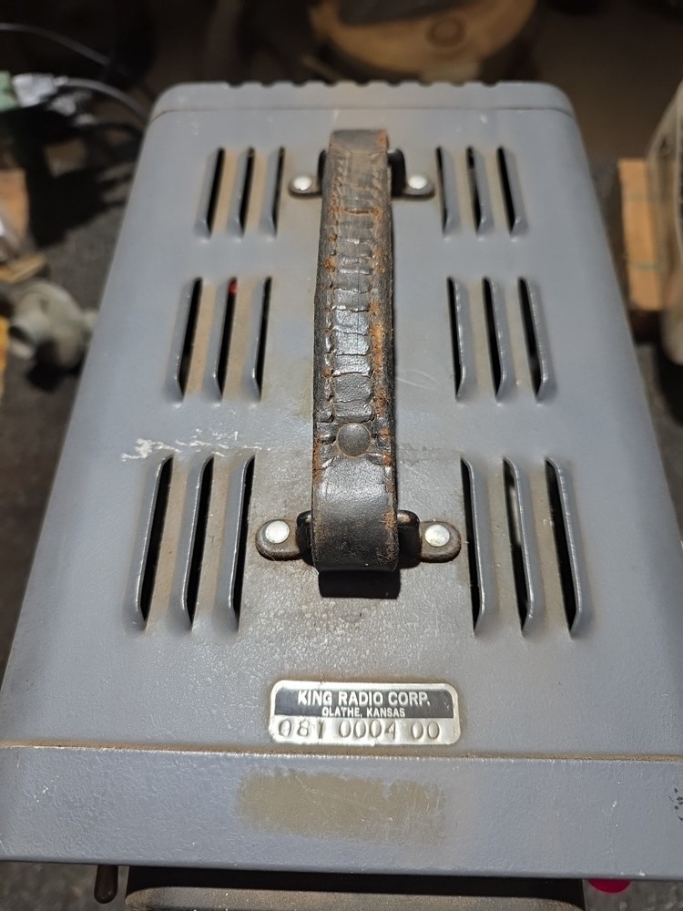 Vintage Hewlett Packard HP 415B Standing Wave Indicator, (powers on, Untested)