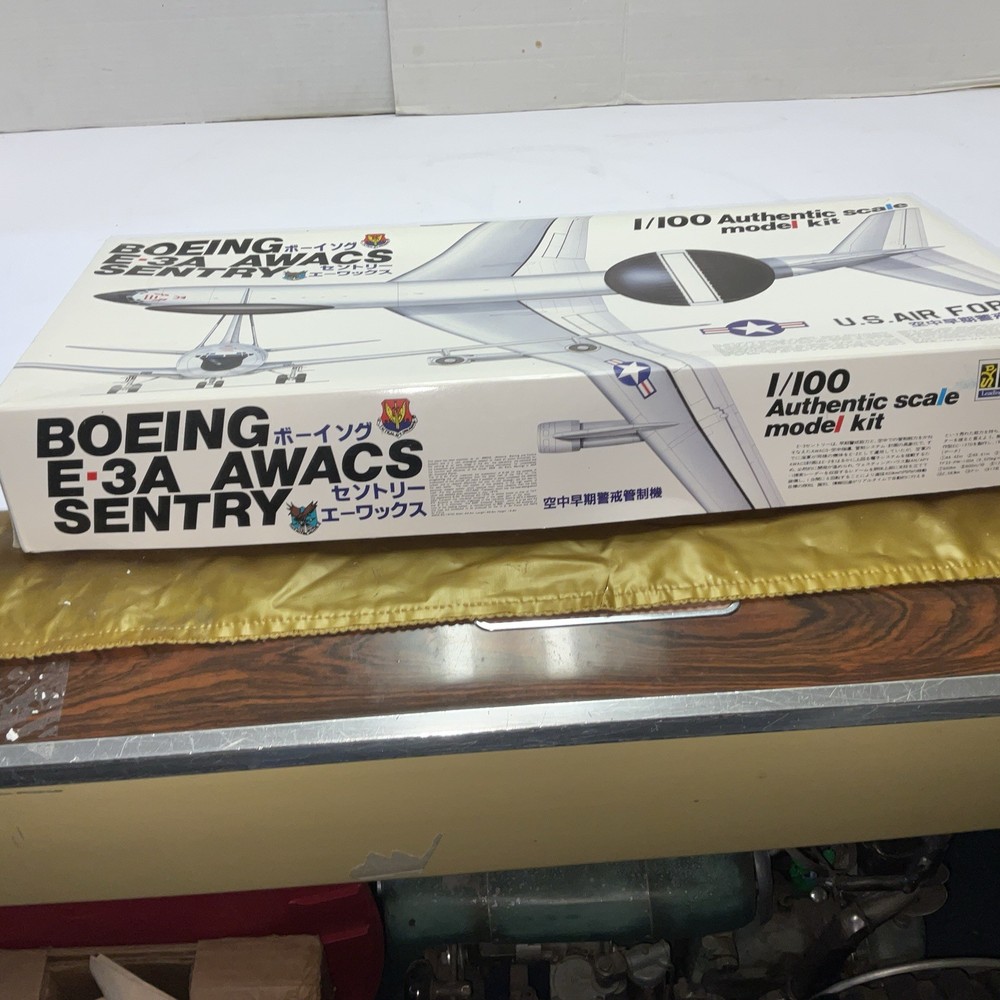 Doyusha BOEING E-3A AWACS SENTRY Model Plane