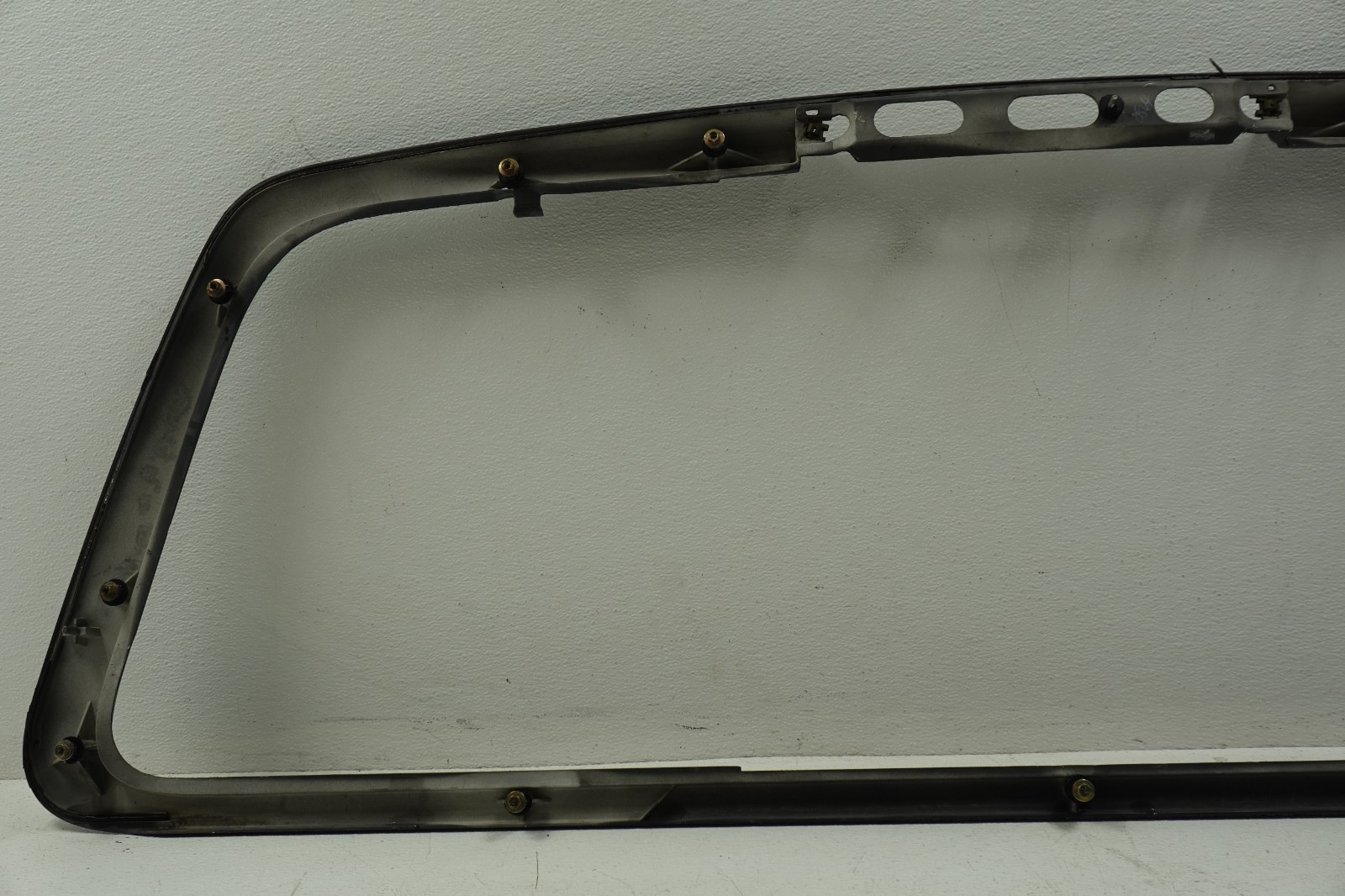 97-03 OEM Ford F150 (Extended Cab ONLY) Rear Window Molding Glass Frame Trim