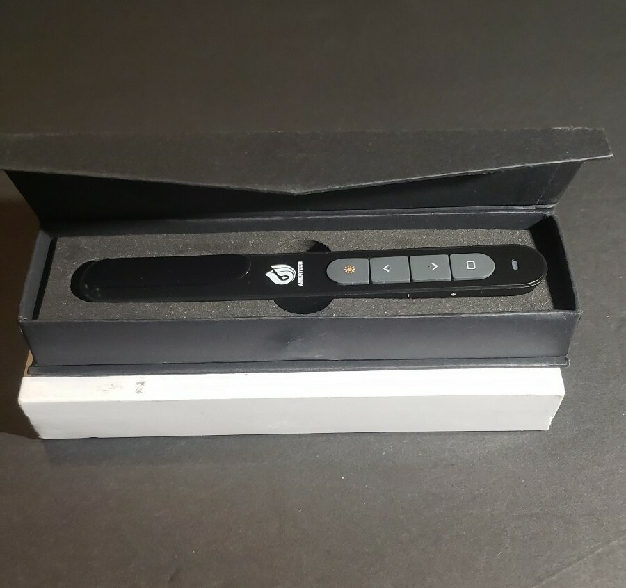 Wireless Presenter with Red Laser Pointer Presentation Remote Black LONG CONTROL