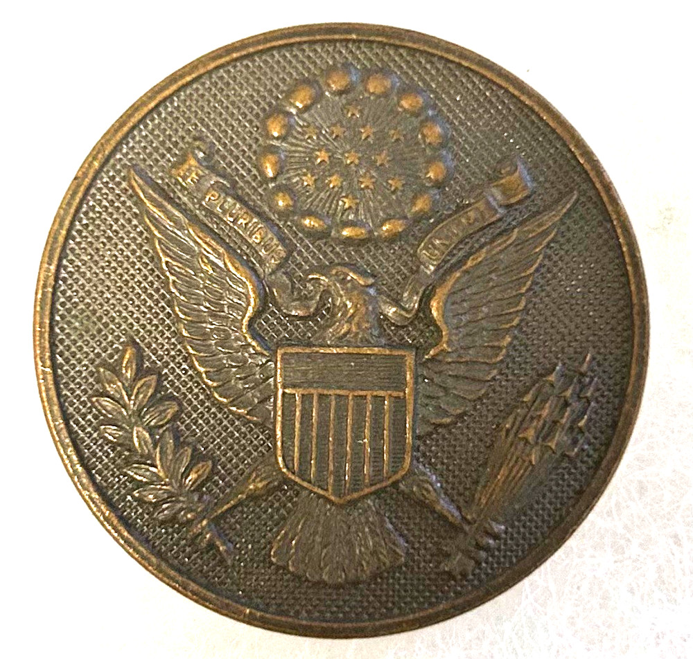 WWI US Army NCO Cap Badge