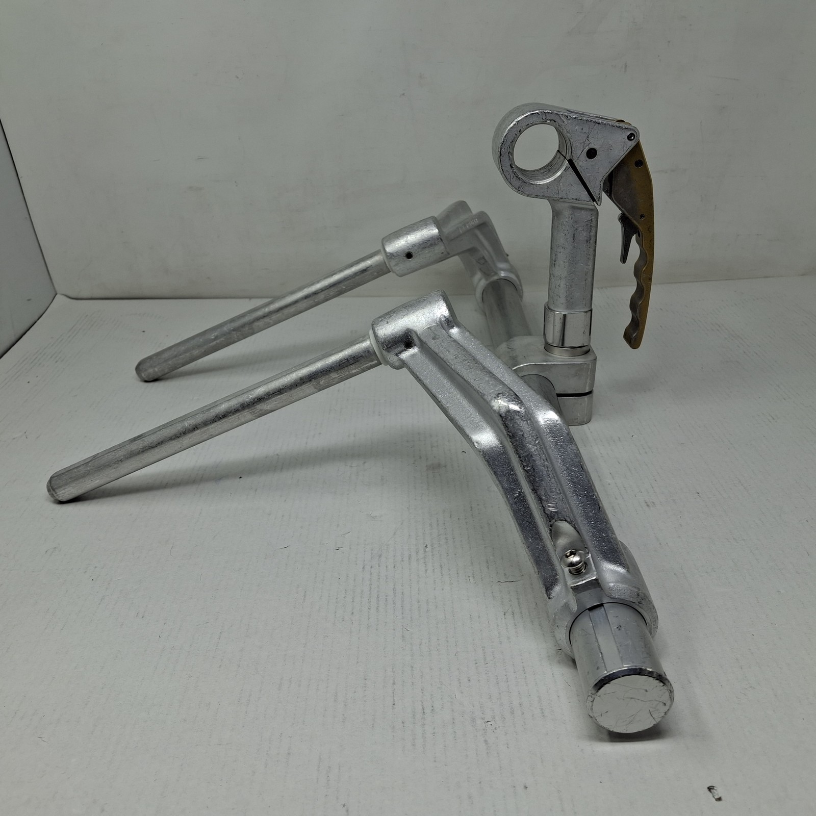 Integra Lifesciences Mayfield Headrest Base