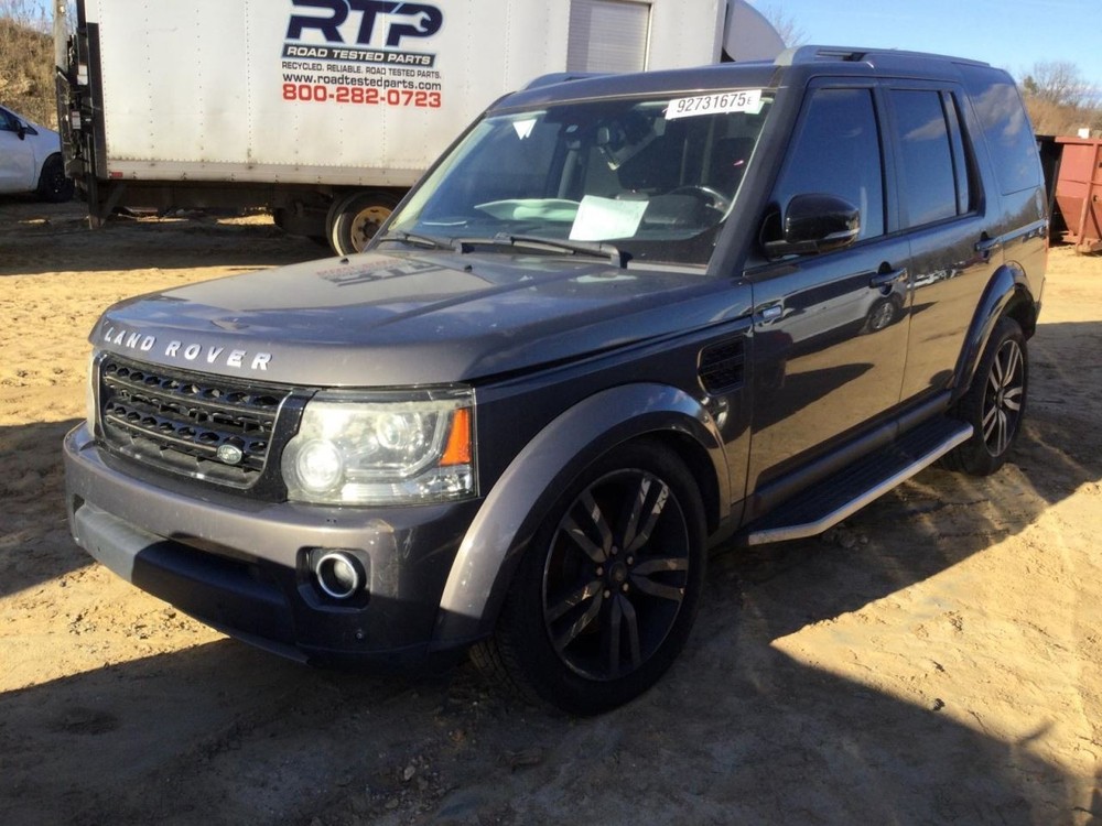 LR4 2016 Glove Box 4915510