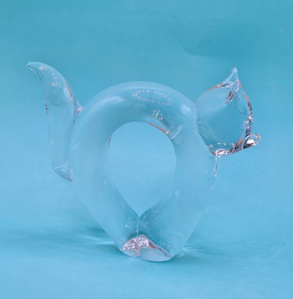 Crystal Cat in a Ring Shape Hand-made pristine condition