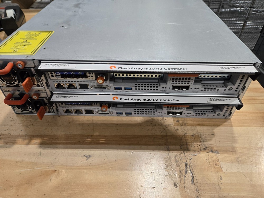 PureStorage FA-M20 pure storage M20 flash array FlashArray R2 Controller SAS FA