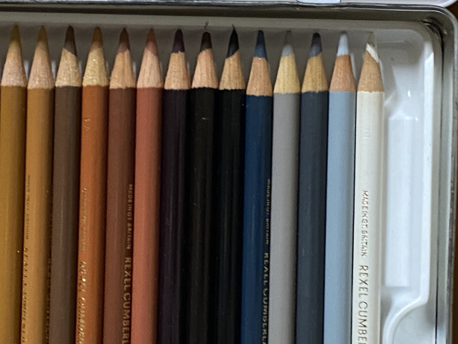 Rexel Cumberland Derwent Artist Pencils 72 Complete Set