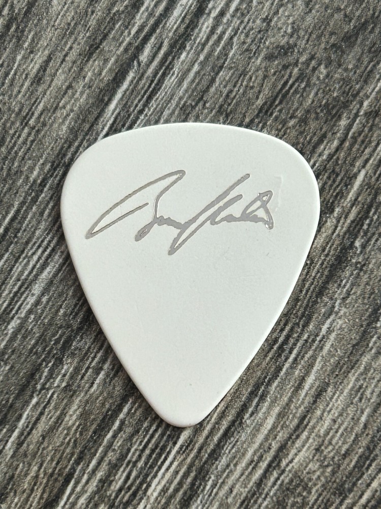 Kiss Guitar Pick BRUCE KULICK Signature Union Silver White Concert Memorabilia