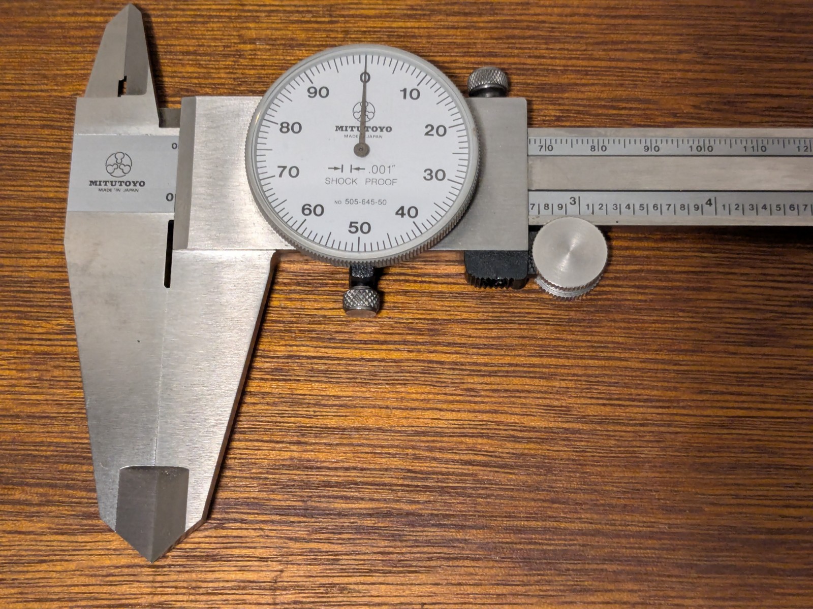MITUTOYO 12 Inch DIAL CALIPER NO 505-645-50 w/ CASE