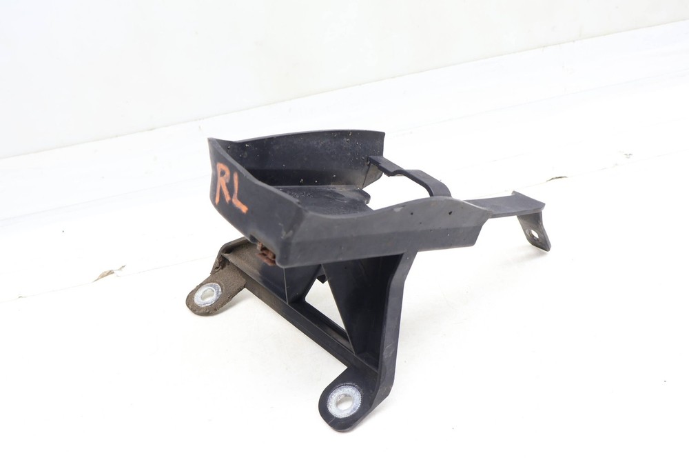 2017 VW GOLF ALLTRACK - Blind SPOT Detection Sensor / Module Bracket (Slave)