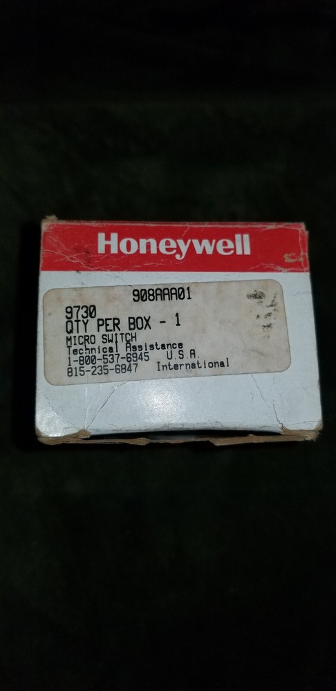 New Honeywell Microswitch 908AAA01 NIB NOS