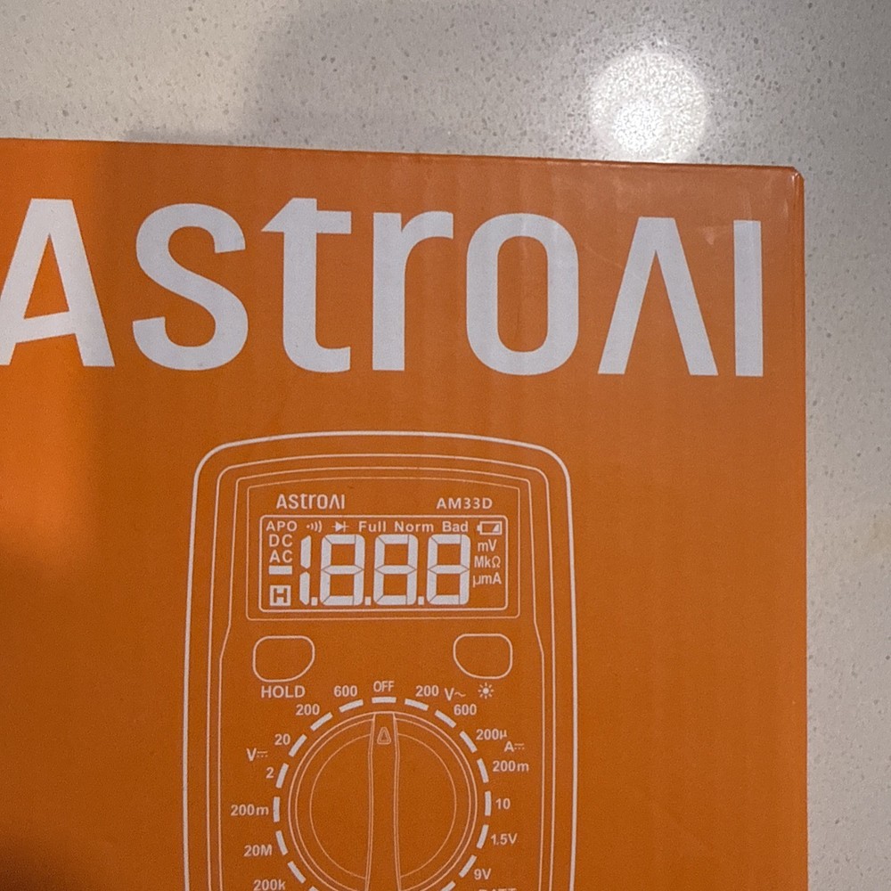 AM33D Digital Multimeter by Astroni – TRMS, 2000 Counts, Volt Ohm Tester/Clips