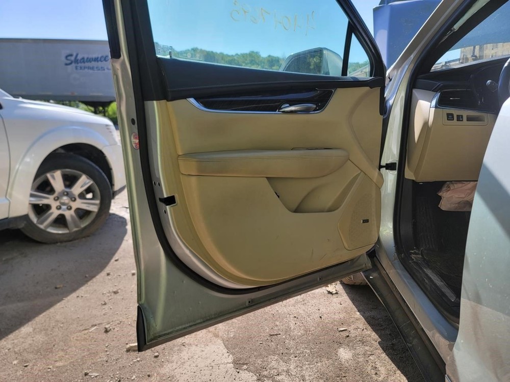 Camera/Projector Camera Rear Base Fits 17-19 XT5 2283669