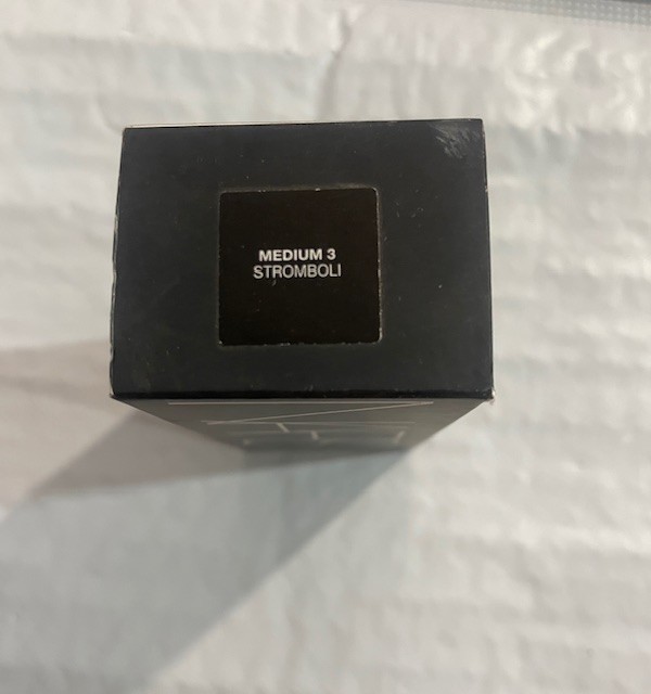 NARS Light Reflecting Foundation 1 fl oz – Medium 3 Stromboli