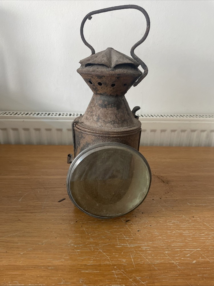 OLD NER Co NORTH EASTERN RAILWAY HAND LAMP LANTERN -