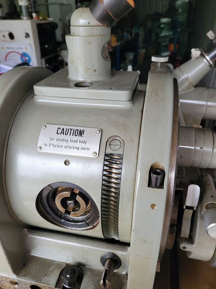 leitz optical dividing head