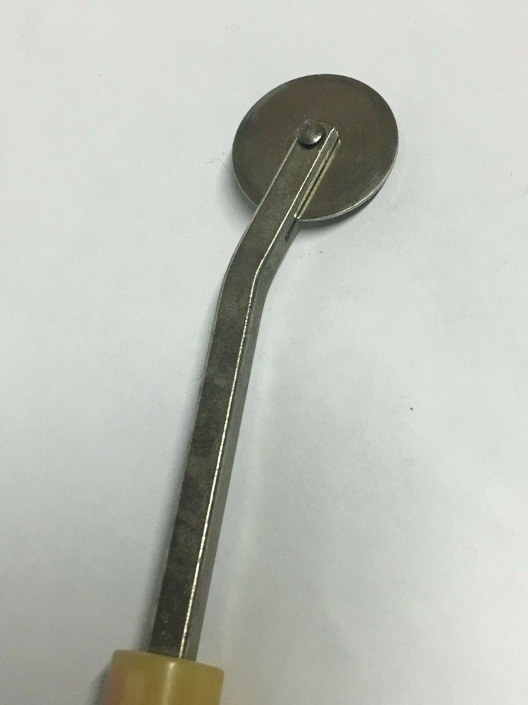 Vintage Dritz Pattern Tracing Wheel Marble Bakelite Handle