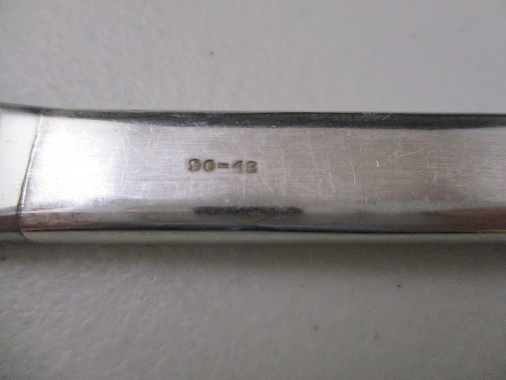 ROSENTHAL LINEAR - SILVERPLATE - DINNER KNIFE 8" - 09G