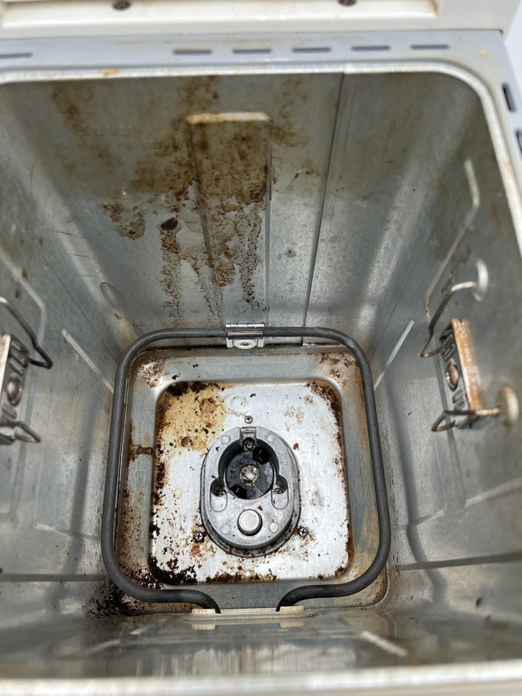 Zojirushi Bread Maker BBCC-N15 WORKING