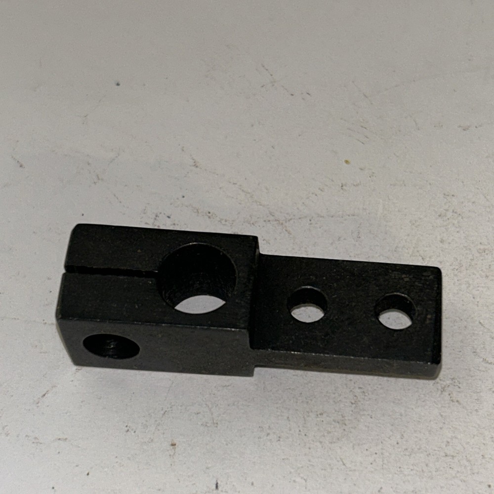 981556 Lever