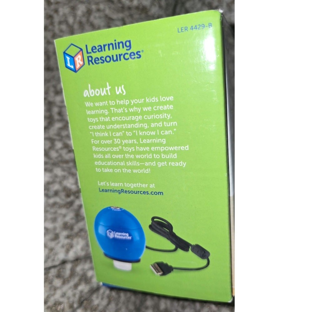 Learning Resources Zoomy 2.0 Handheld Digital Microscope STEM 54X Magnification