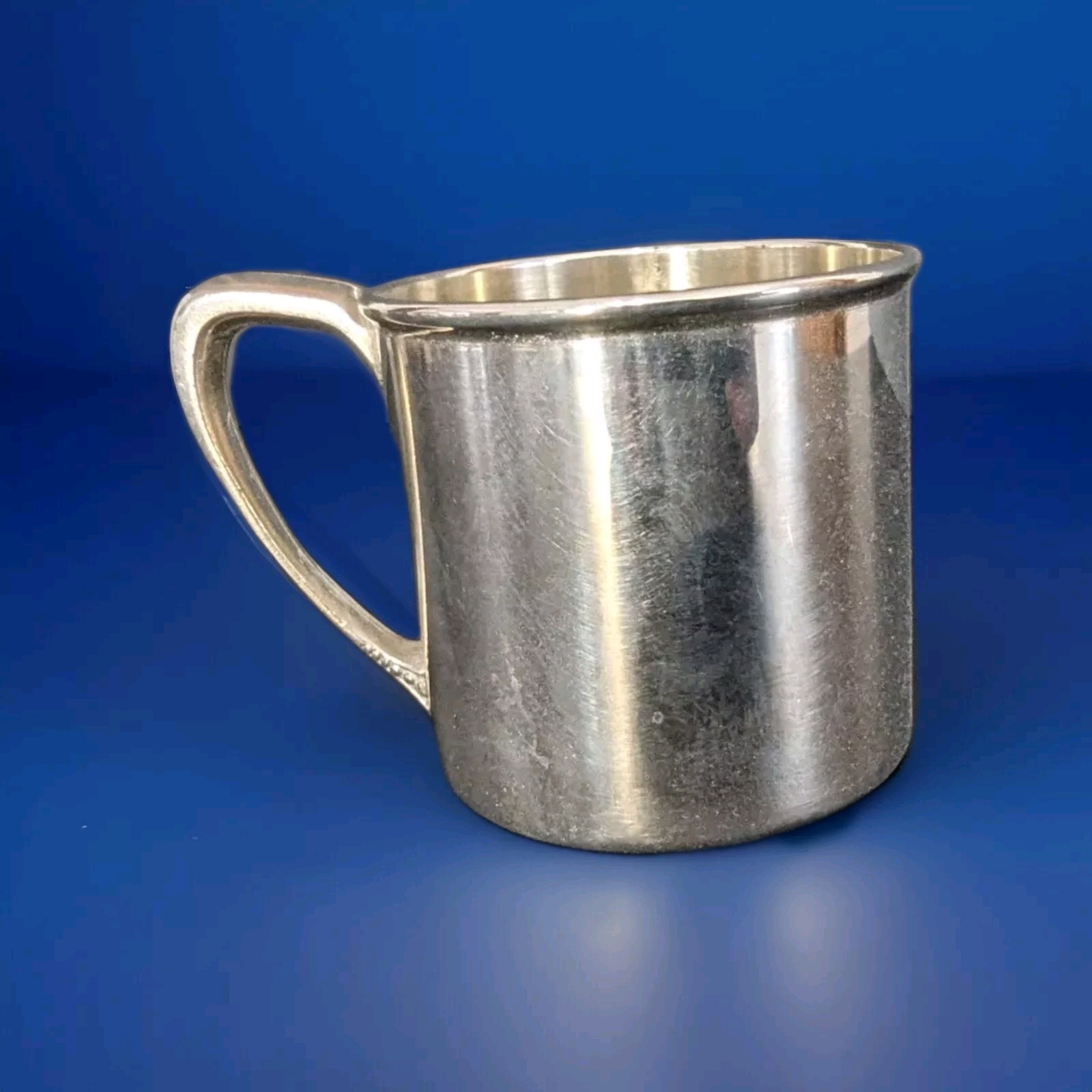 Oneida Silversmiths Child's Silver - plate Gold Wash Inside the Cup