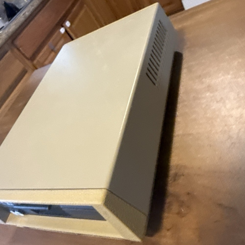 DEFECTIVE RANA SYSTEMS 1000 FLOPPY DISK DRIVE FOR ATARI COMPUTERS Powers G3D