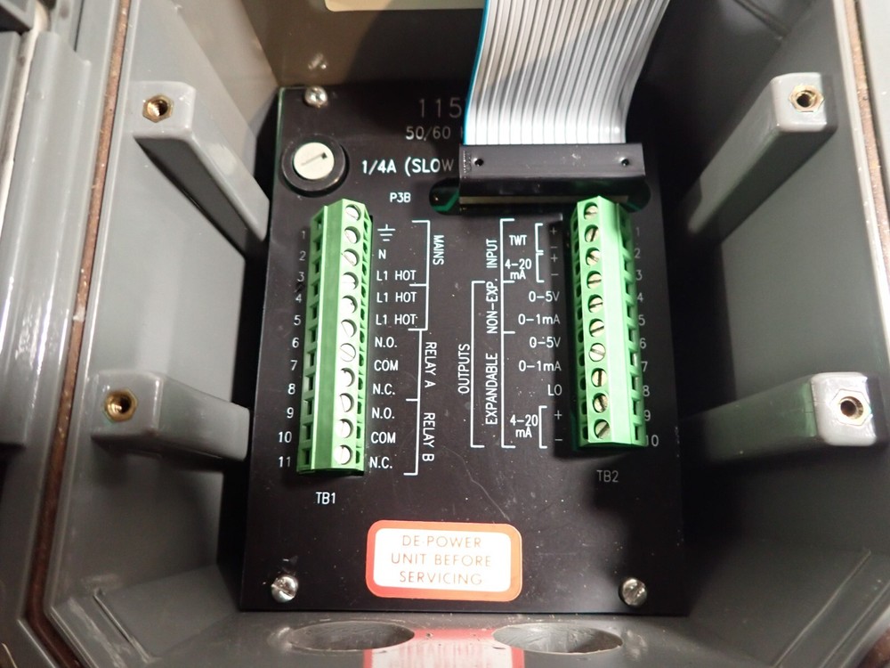 Great Lakes Instruments Analyzer Model 670